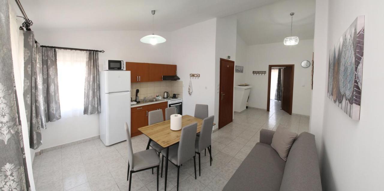 Lampias Apartments Keramoti  Ngoại thất bức ảnh